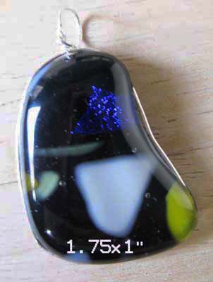 Pendant #008N (enlarged view)